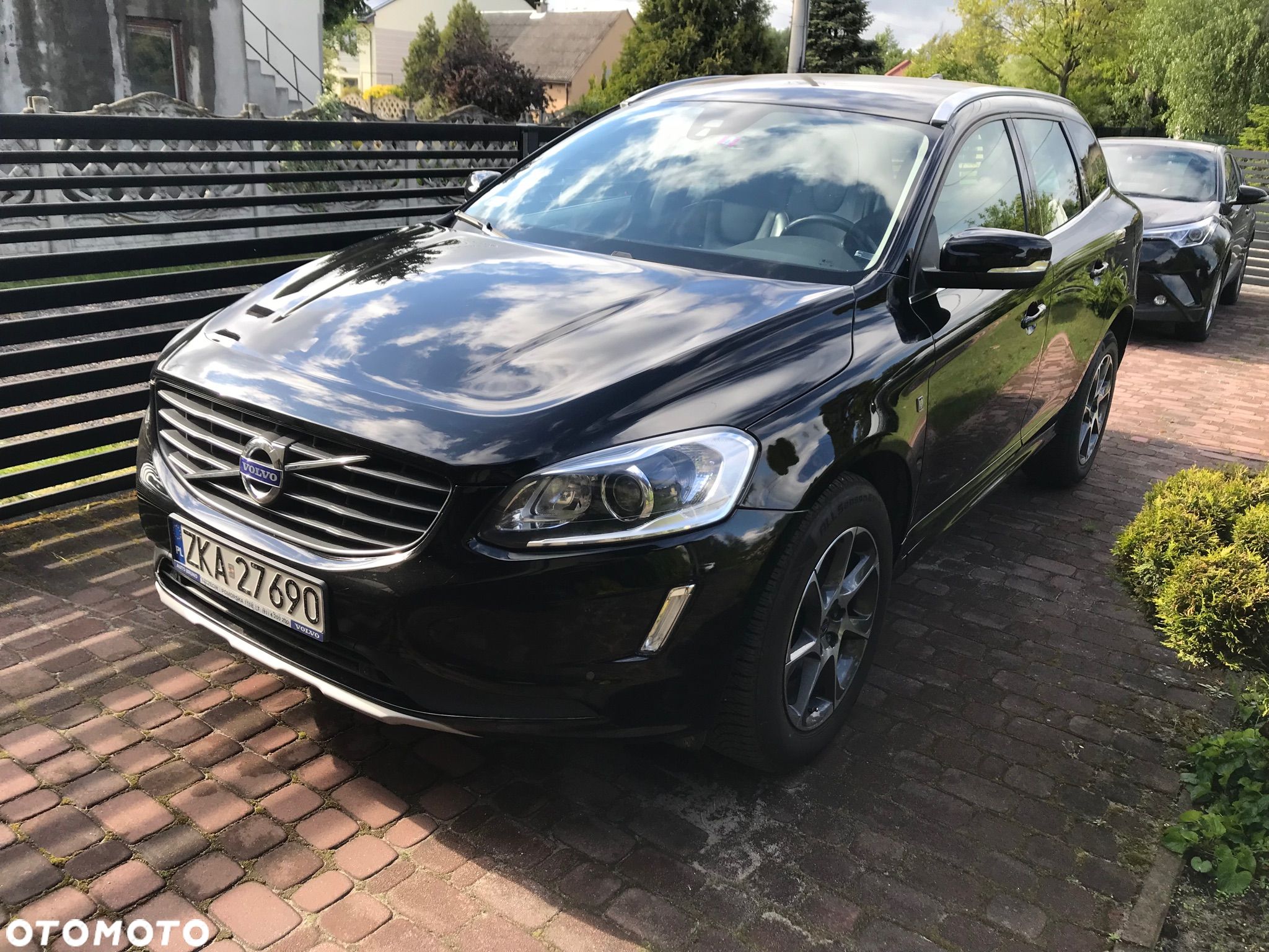 Volvo XC 60 D3 Drive-E Ocean Race - 1