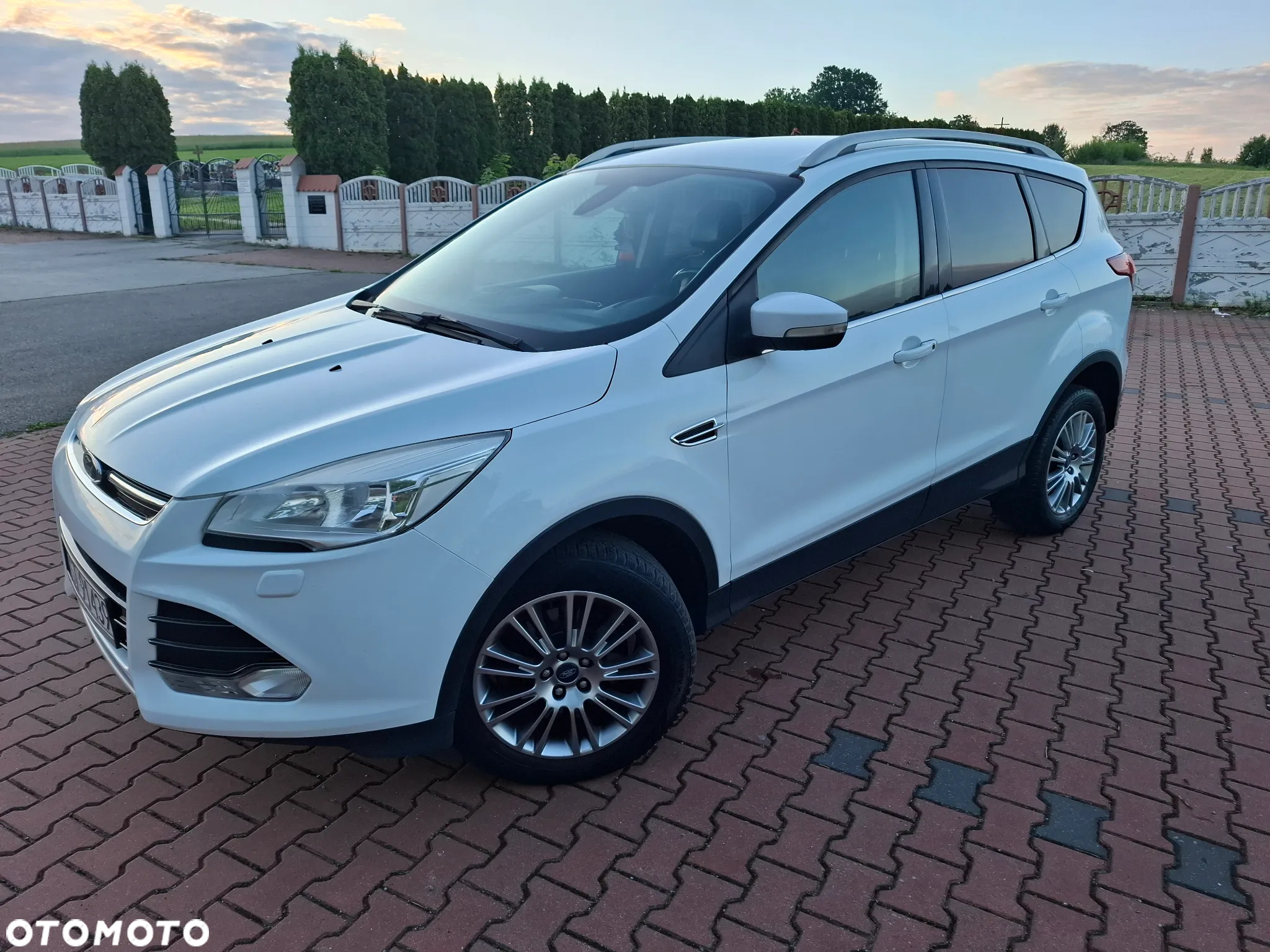Ford Kuga 2.0 TDCi 4WD Titanium - 3