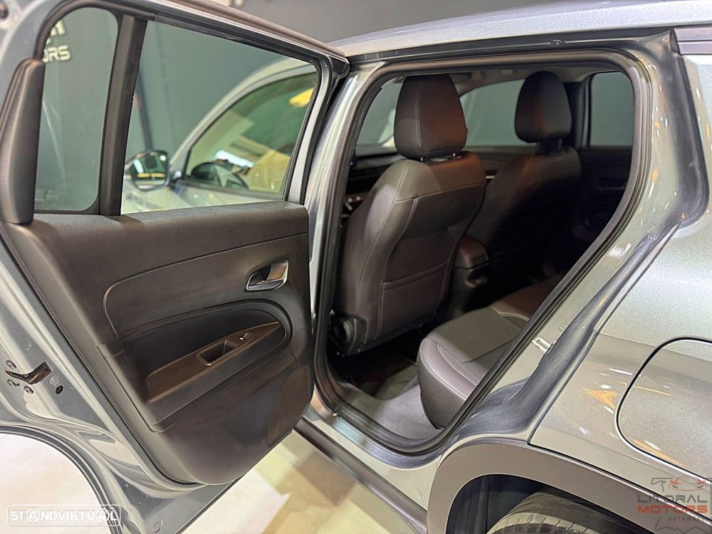 Jeep Avenger 1.2 GSE T3 Altitude - 17