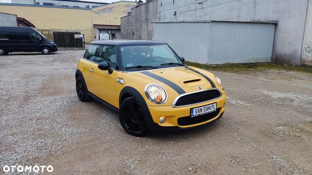 MINI Cooper S - 1