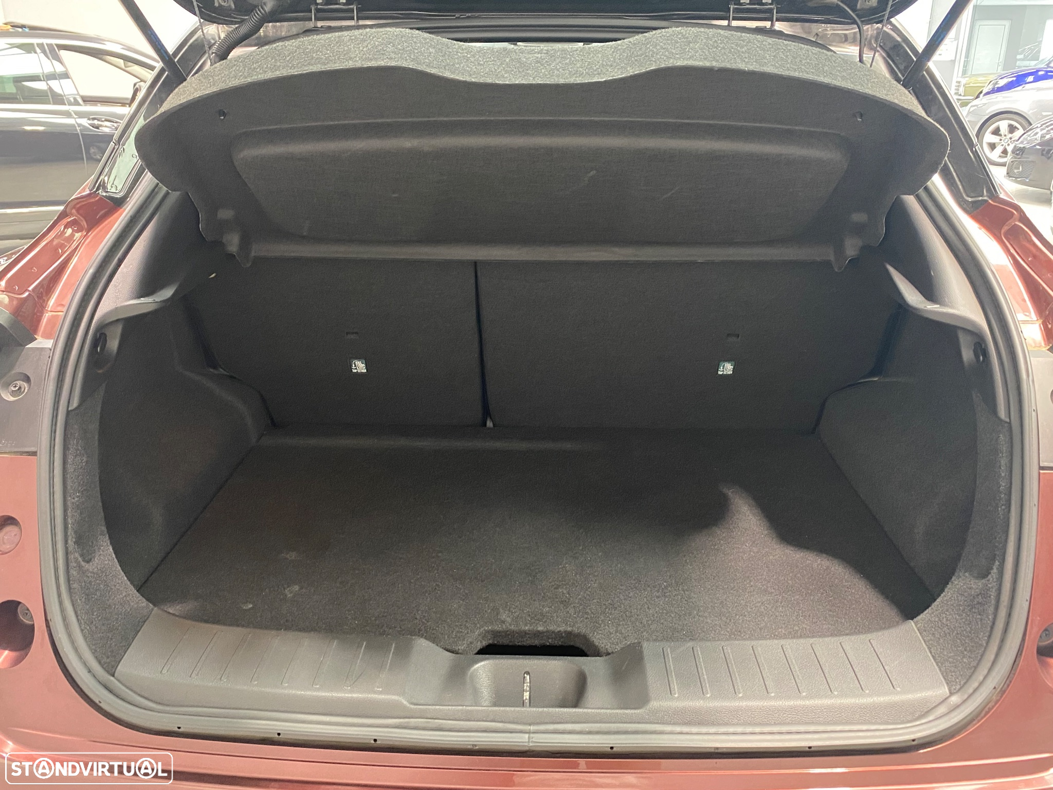 Nissan Juke 1.0 DIG-T N-Connecta - 21