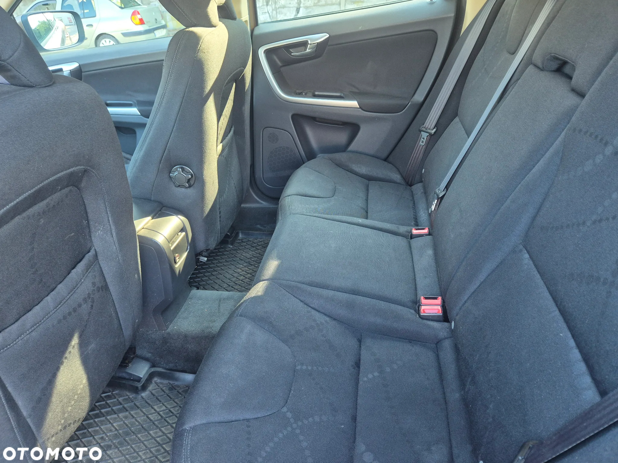 Volvo XC 60 2.4D AWD - 10