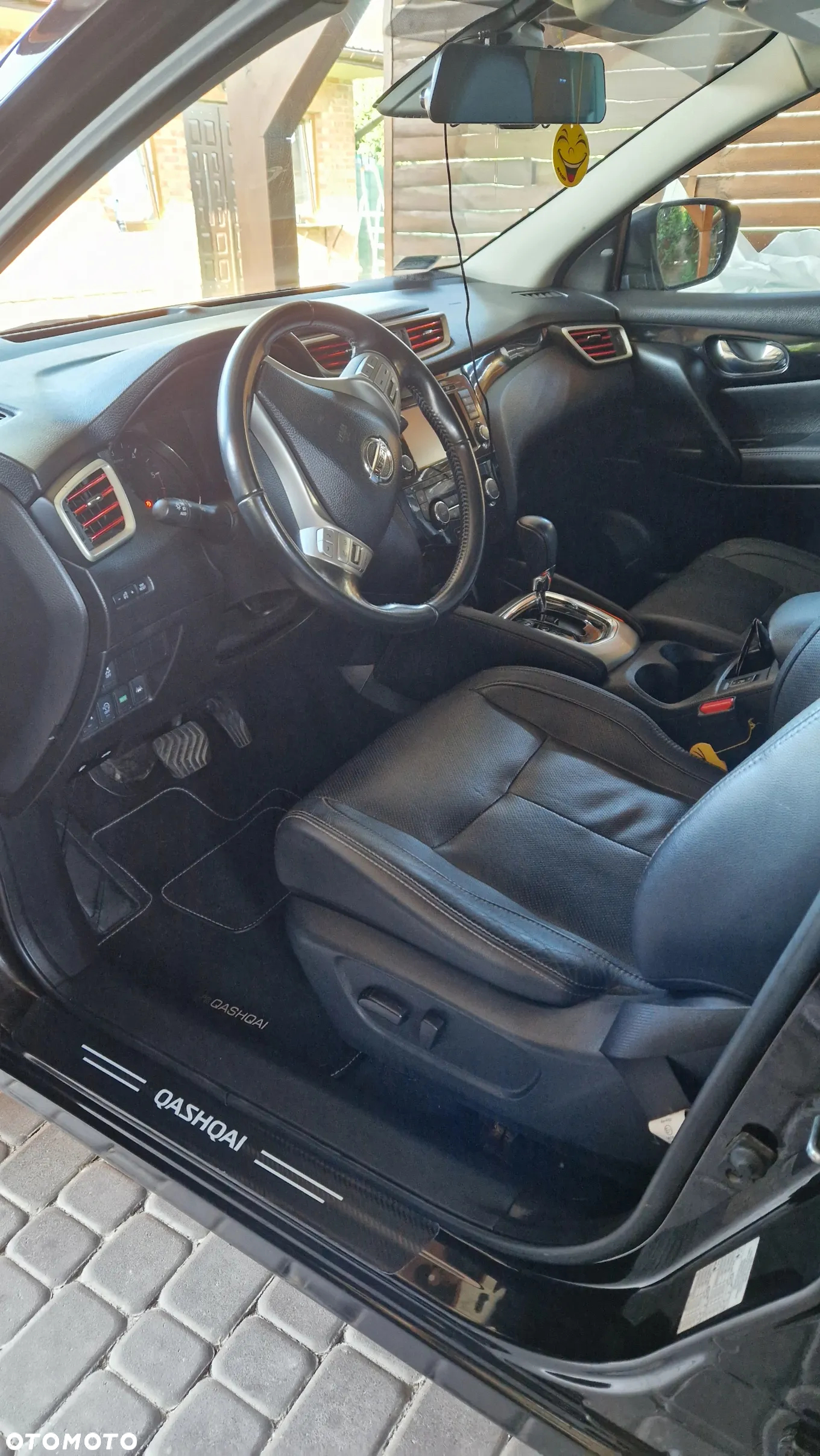Nissan Qashqai 1.6 DCi Tekna Xtronic - 22