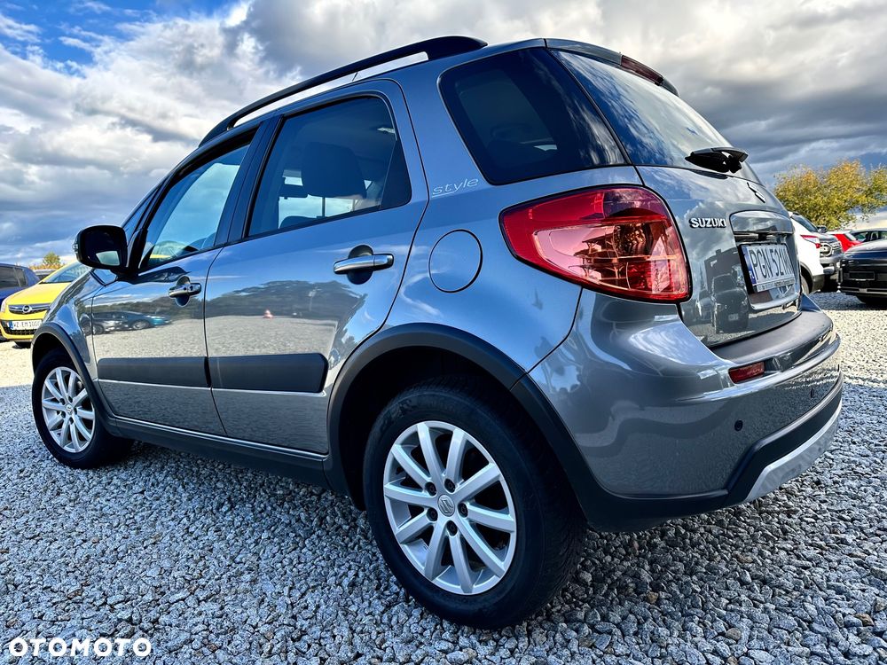 Suzuki SX4 1.6 VVT 4x2 Club - 25