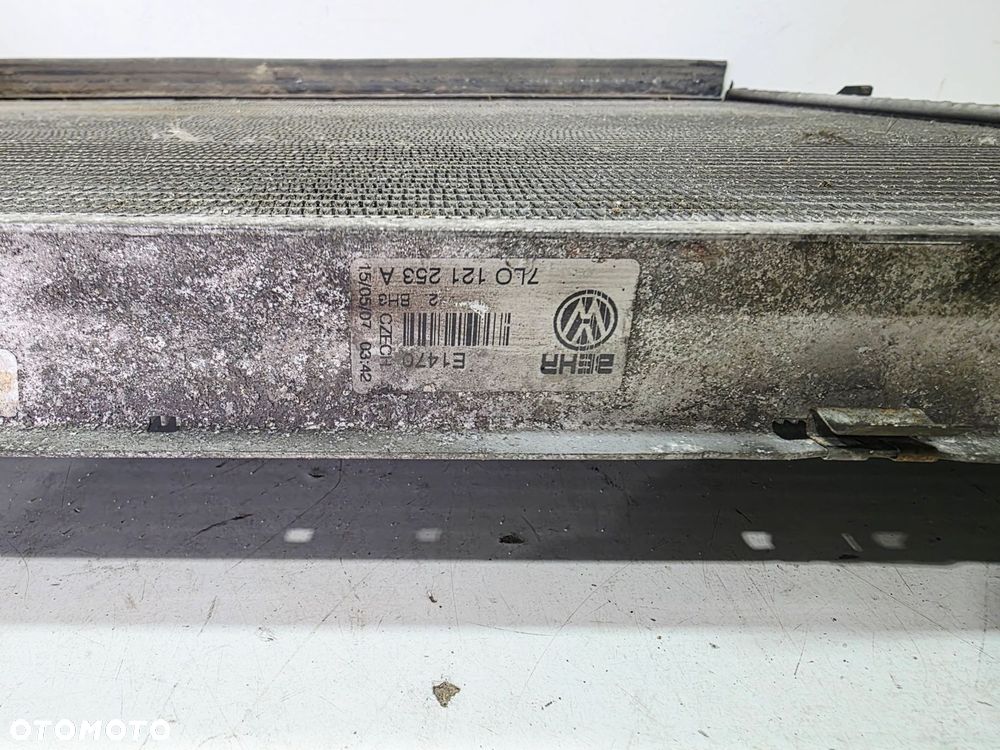 CHŁODNICA WODY AUDI Q7 4L 3.0 TDI 7L0121253A - 7