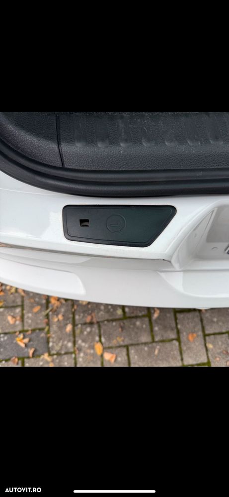 Volkswagen Tiguan 2.0 TDI DPF 4Motion Sport & Style - 17