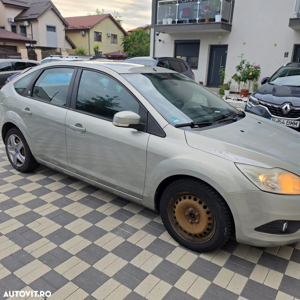 Ford Focus - 5