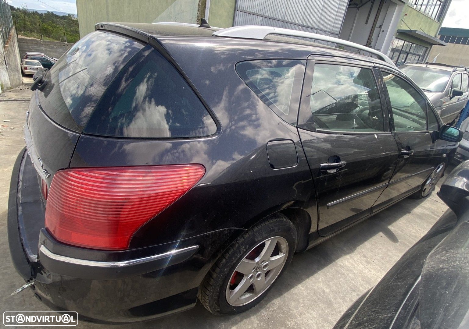 Peugeot 407 2.0 HDI de 2004 disponível para peças - 4