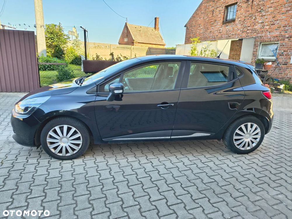 Renault Clio - 11