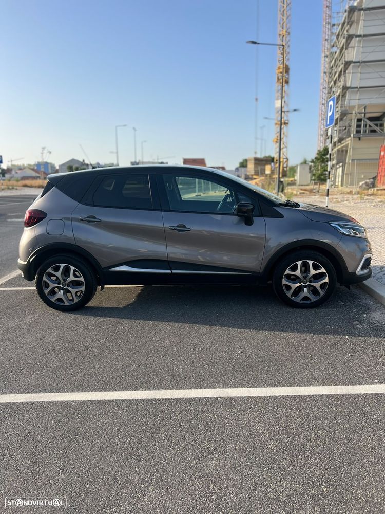 Renault Captur 1.5 dCi Exclusive - 3