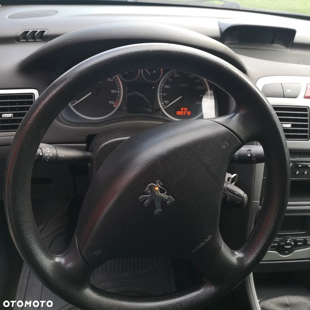 Peugeot 307 1.4 Trendy - 4