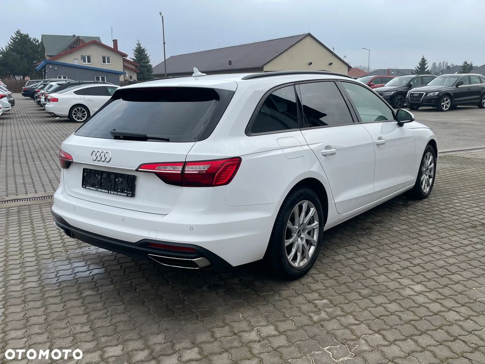 Audi A4 Avant 40 TDI Sport S tronic - 13