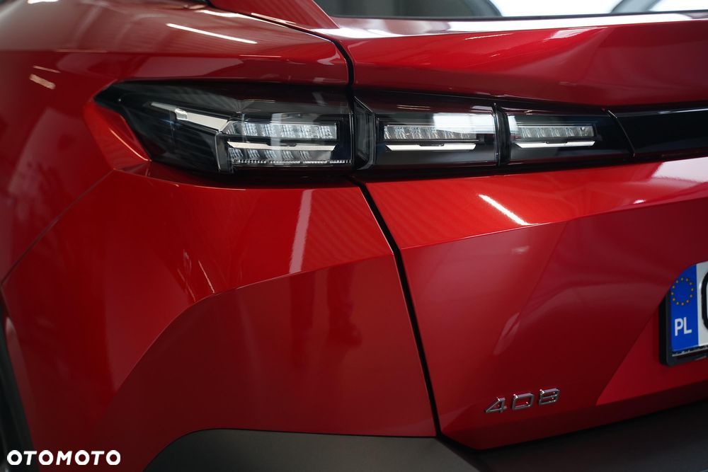 Peugeot 408 1.2 PureTech mHEV Allure S&S e-DSC6 - 18