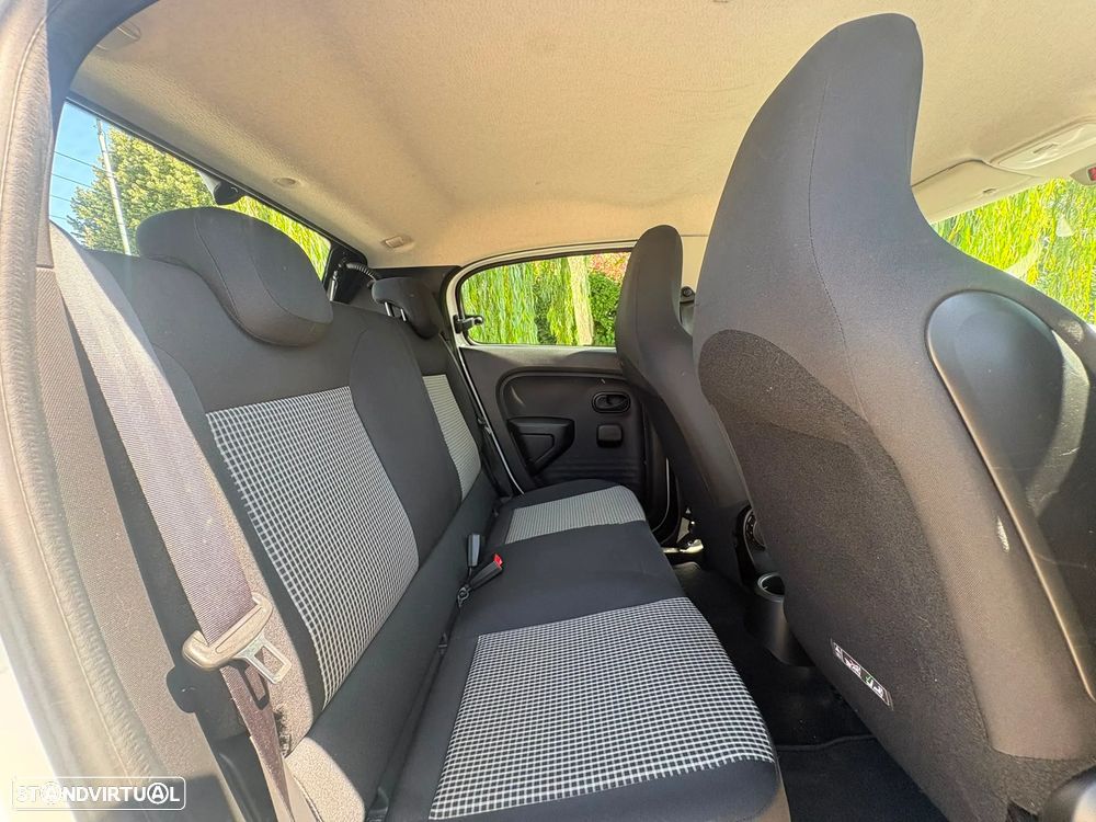 Renault Twingo SCe 70 Liberty - 34