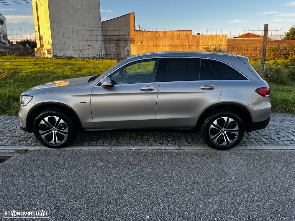 Mercedes-Benz GLC 300 - 21