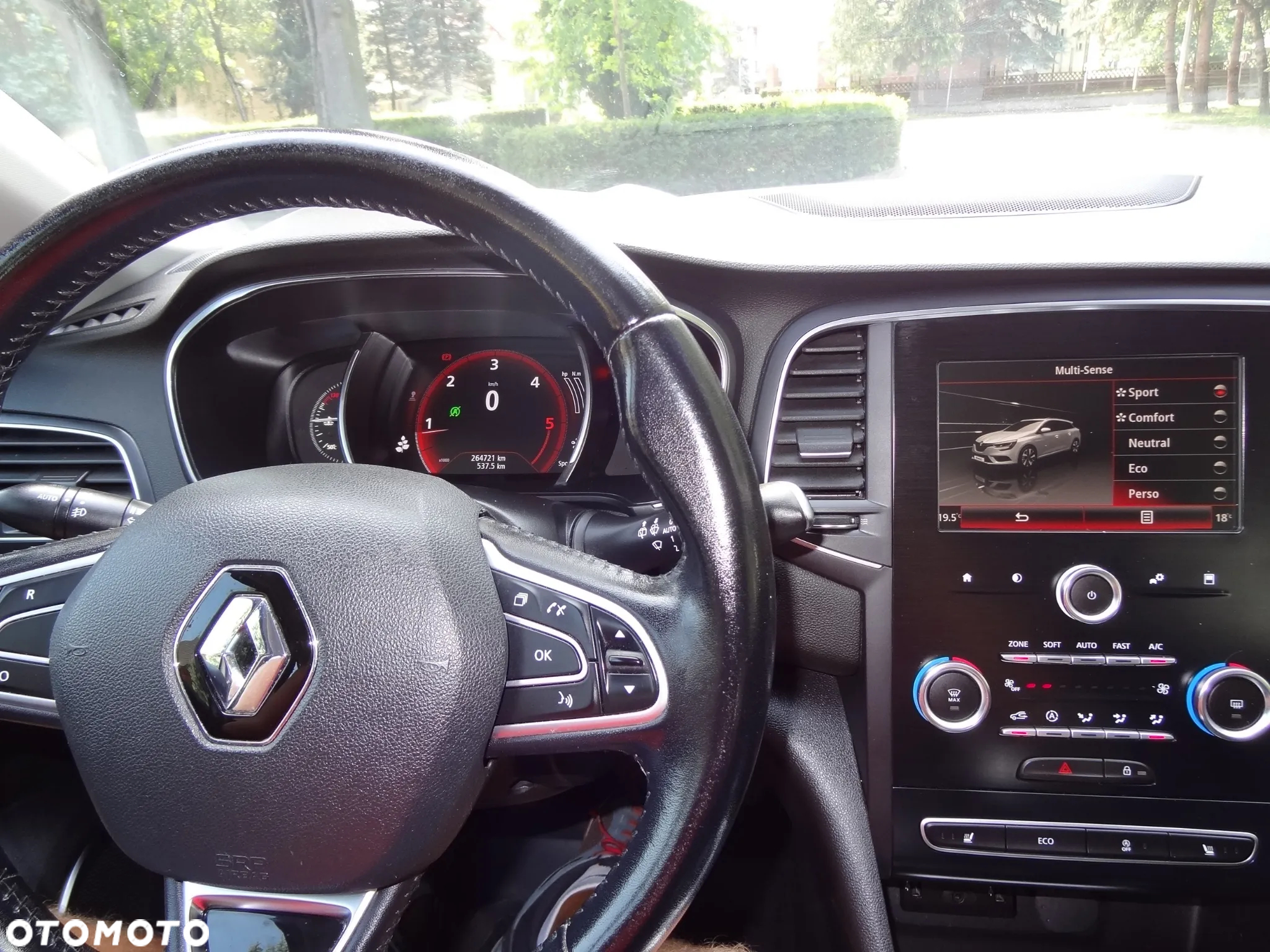 Renault Megane 1.6 dCi Business - 19