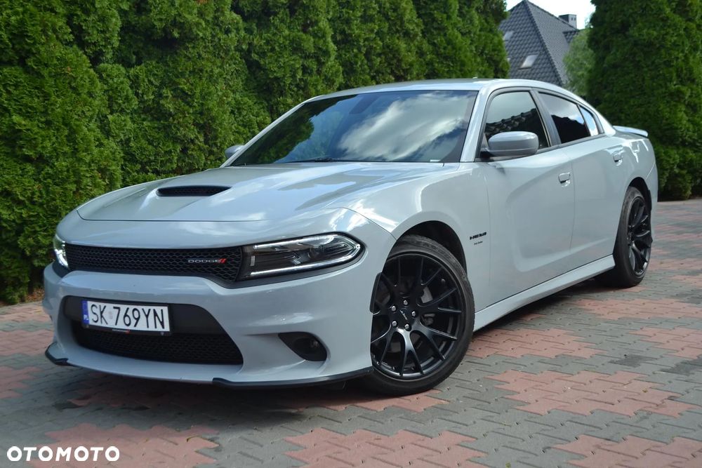 Dodge Charger ver-5-7-r-t - 10