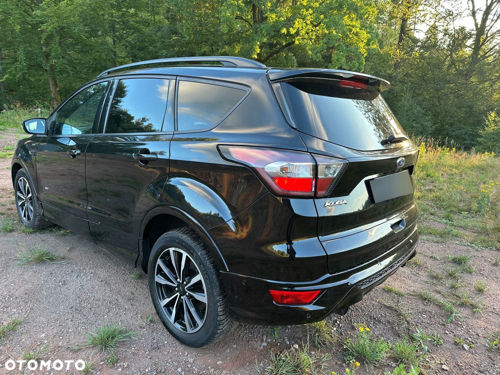 Ford Kuga - 4