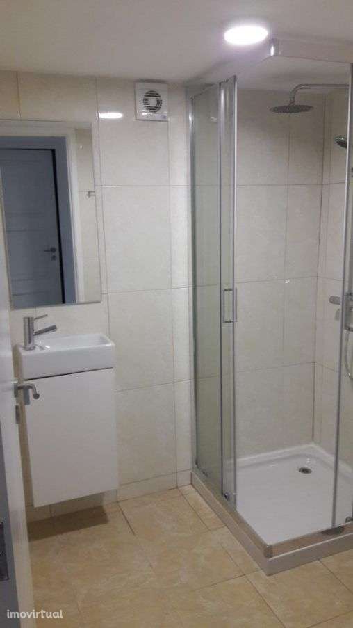 Suites em Residência de Estudantes - Guimarães - Grande imagem: 3/14