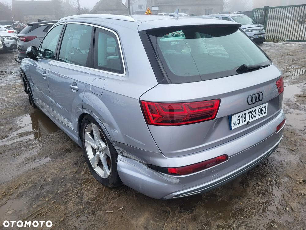 Audi Q7 - 14