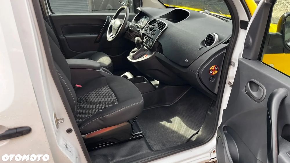 Renault 4 E-Tech - 15