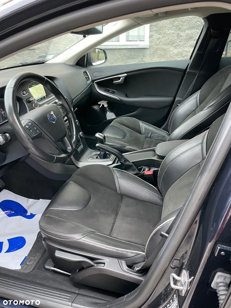 Volvo V40 D2 Momentum - 6