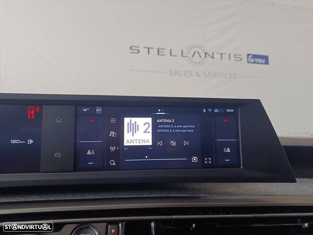 Peugeot 3008 1.2 Hybrid Allure e-DCS6 - 22