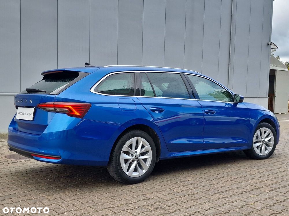 Skoda Octavia 1.5 TSI mHEV Selection DSG - 25
