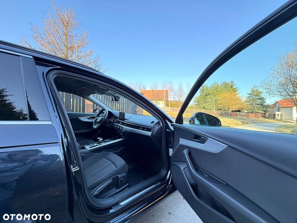 Audi A4 Avant 2.0 TDI S tronic quattro - 23