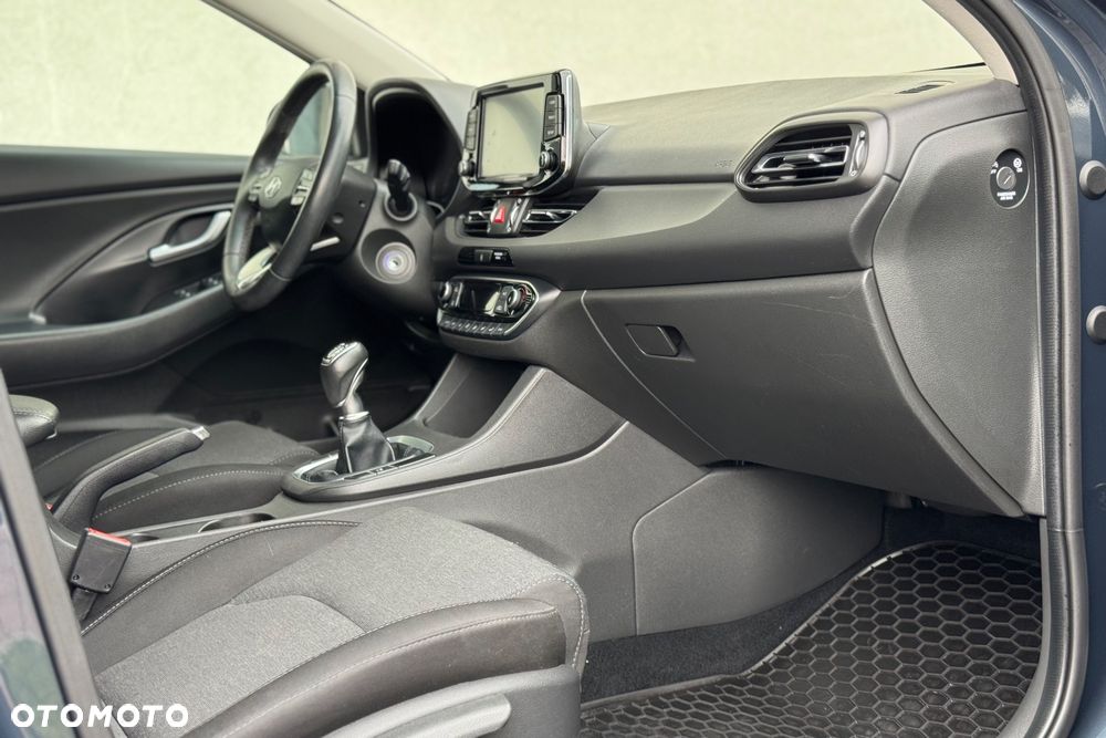 Hyundai i30 1.0 T-GDI Smart - 25