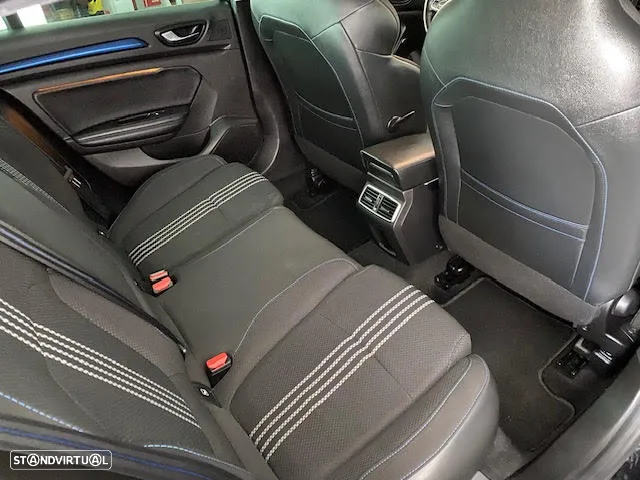 Renault Mégane Sport Tourer 1.5 Blue dCi GT Line - 18