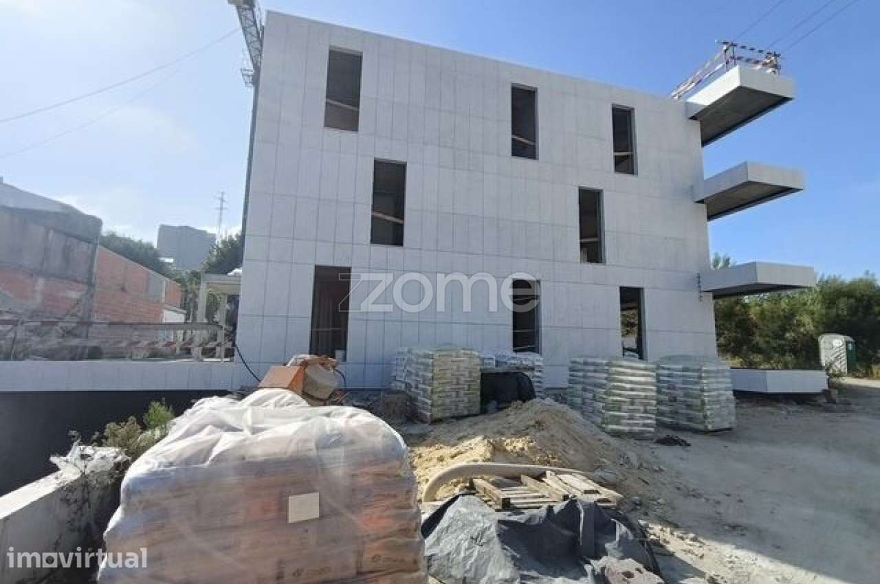 T2 com garagem, vista rio, Valbom - Grande imagem: 4/16