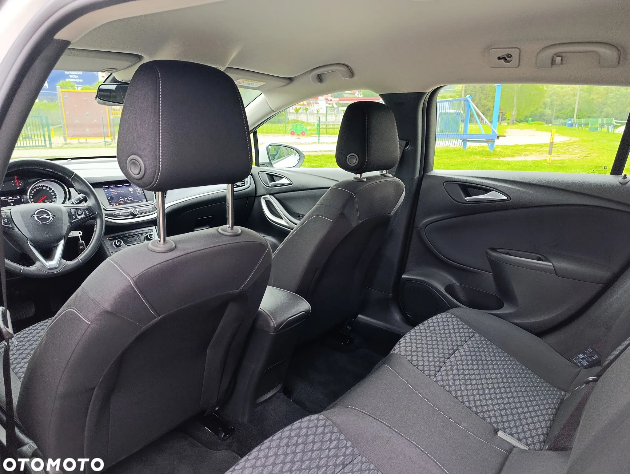 Opel Astra 1.5 D Automatik Edition - 15