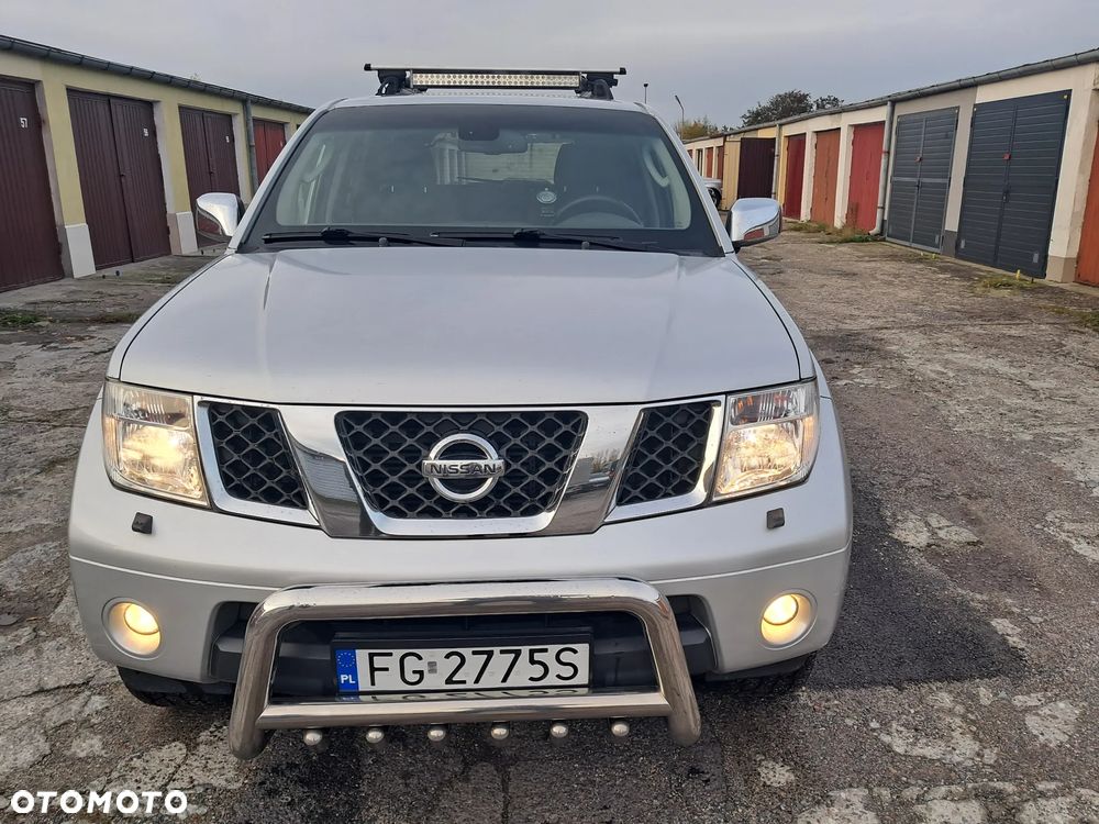Nissan Pathfinder 2.5 DCi Comfort / XE - 14