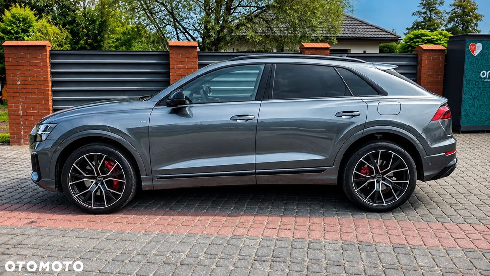 Audi Q8 TFSI e PHEV 360 kW Quattro Tiptronic - 2
