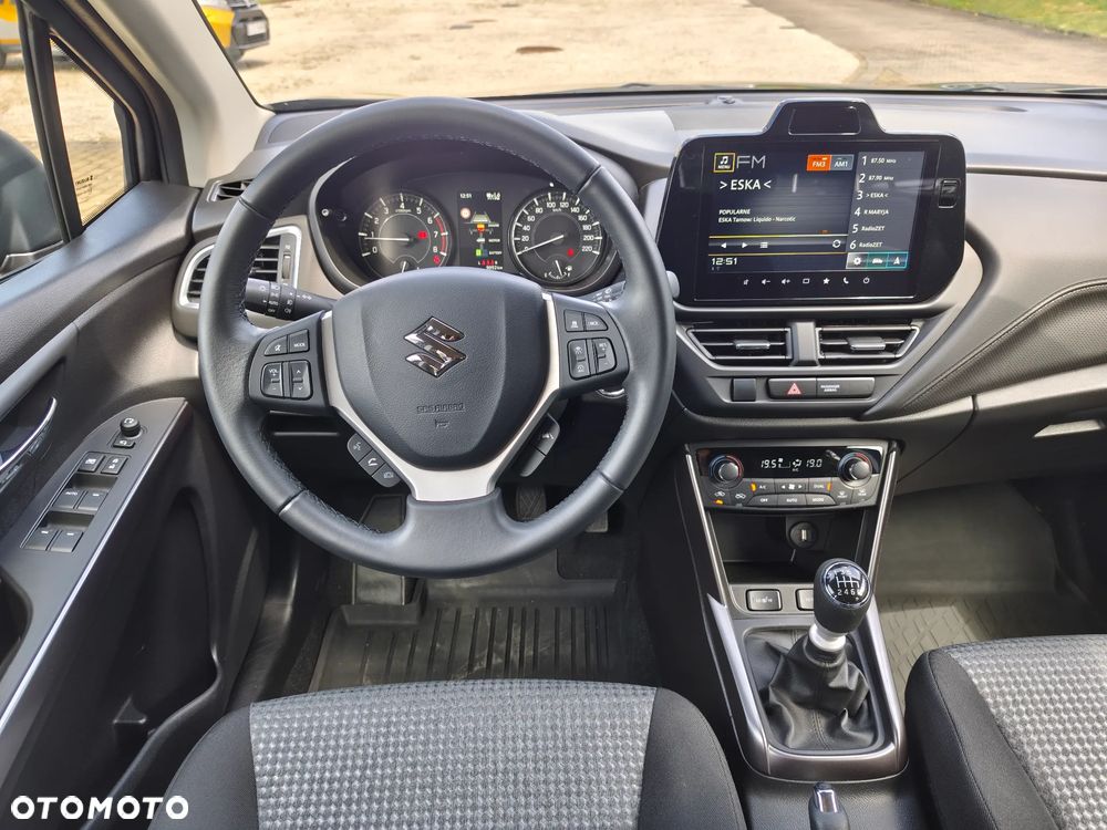 Suzuki SX4 S-Cross - 13
