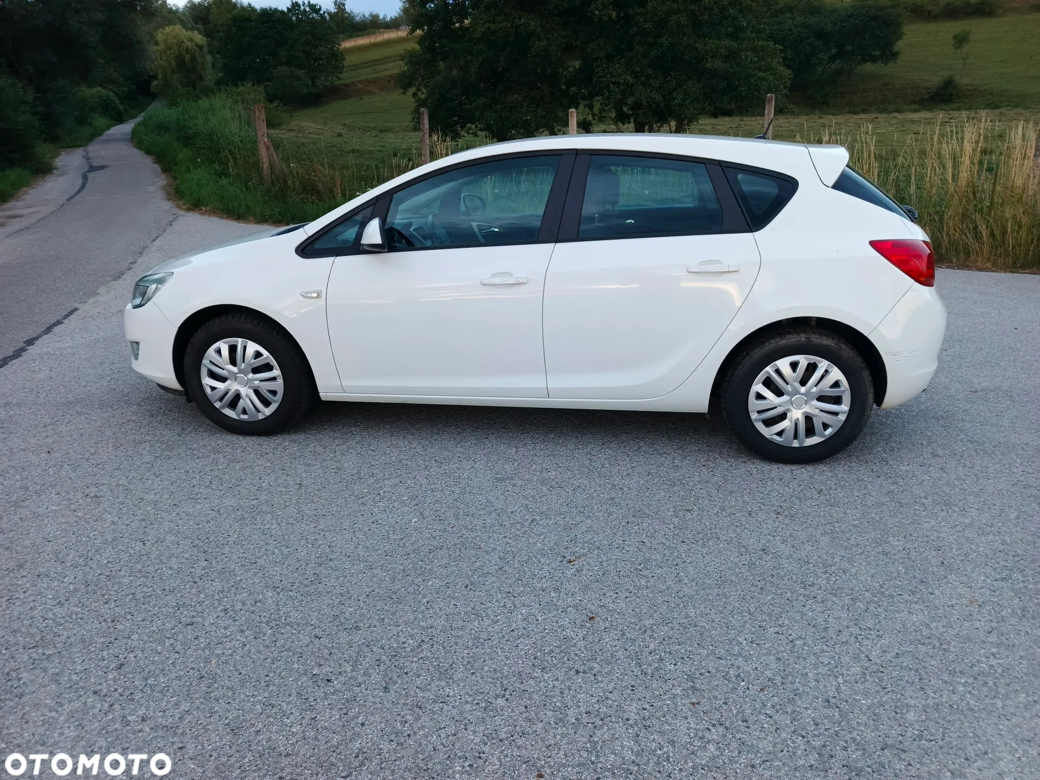 Opel Astra 1.4 Turbo Cosmo - 11