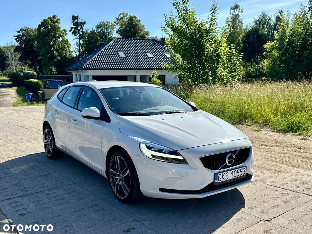 Volvo V40 D2 Geartronic Momentum - 20
