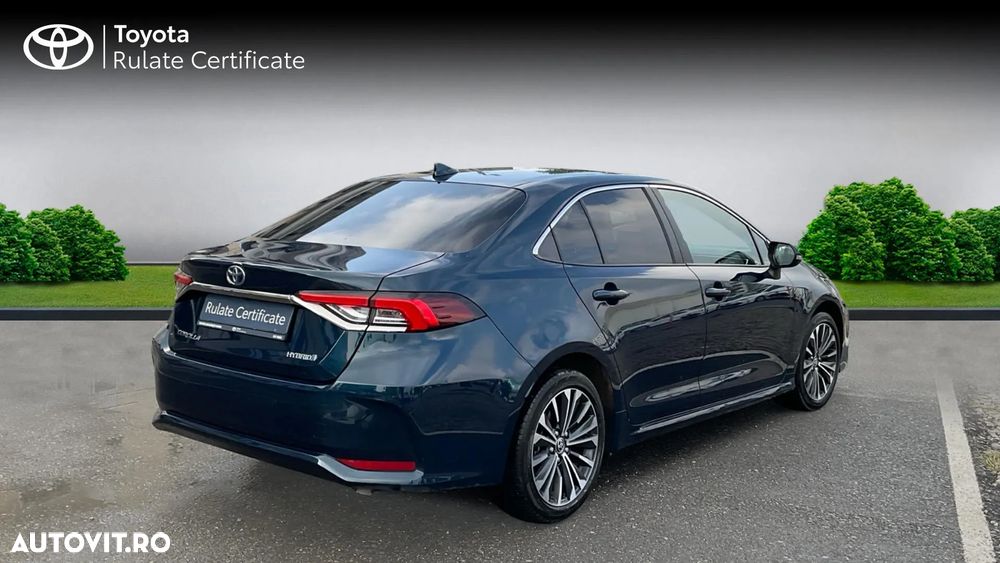 Toyota Corolla 1.8 HSD Dynamic - 18