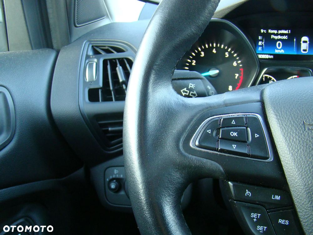 Ford Kuga 1.5 EcoBoost TITANIUM - 30