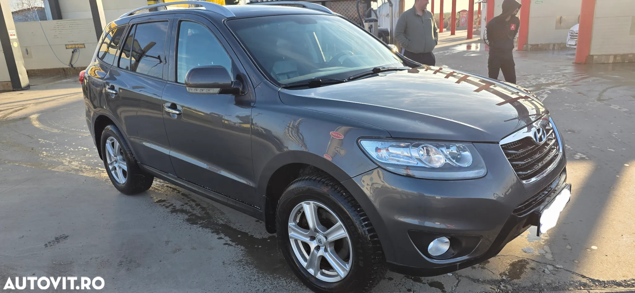 Hyundai Santa Fe - 2