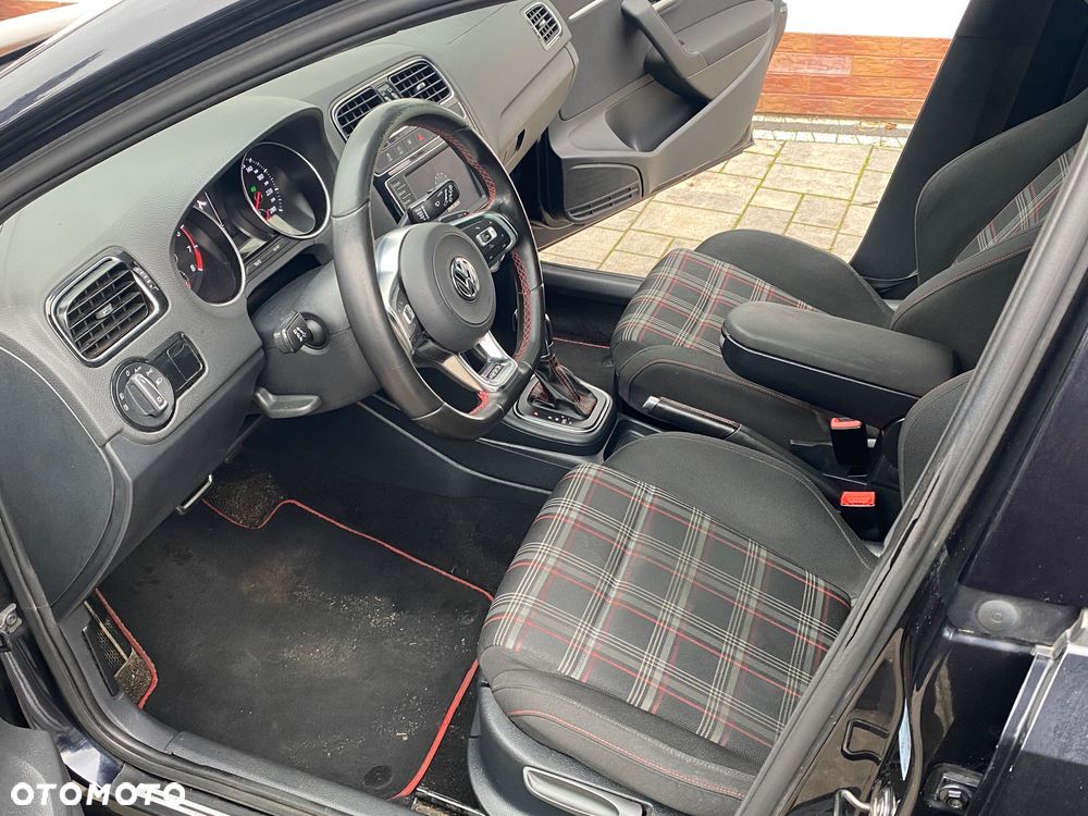 Volkswagen Polo 1.8 TSI (Blue Motion Technology) DSG GTI - 9