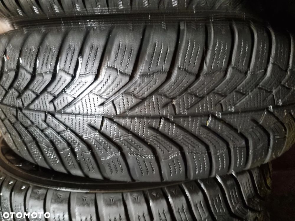 Opony Kumho WP52 215/65R16 98 H 2024r, 7/6,7mm bdb stan - 3