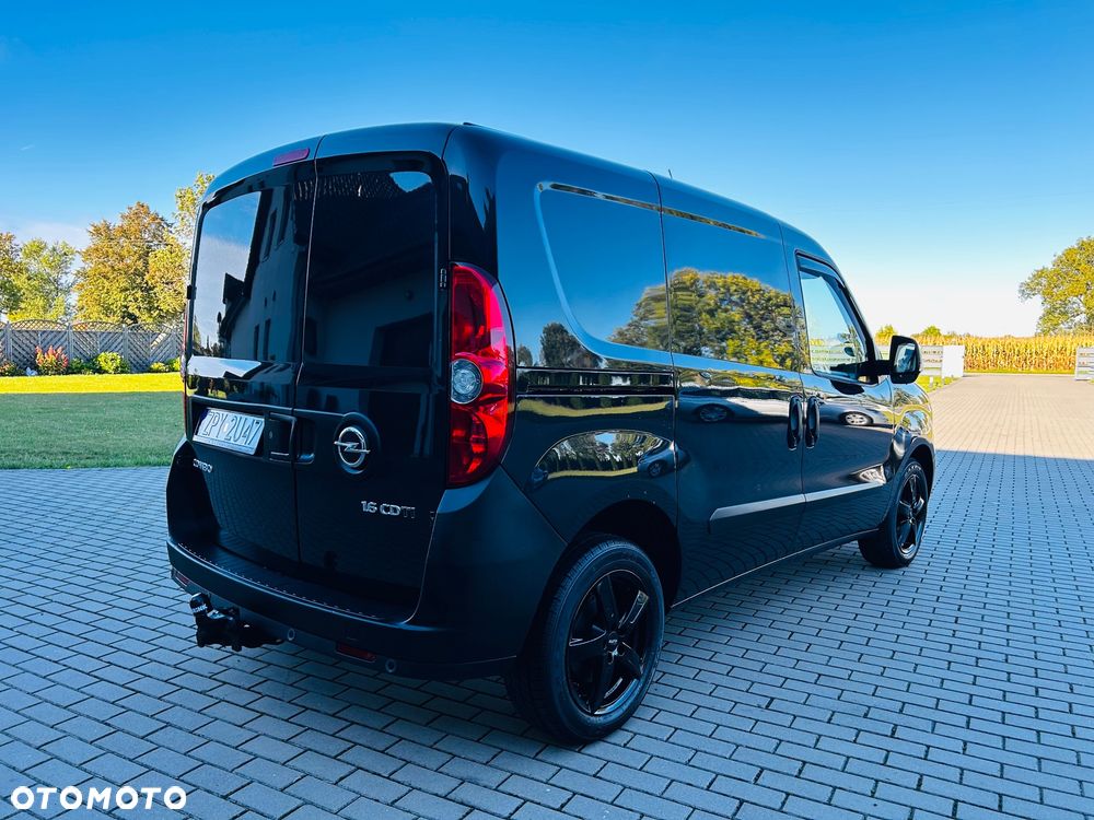 Opel Combo - 11