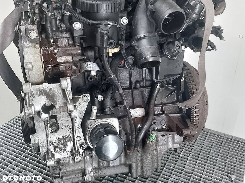 SILNIK CITROEN C5 I 4HX 10DZ17 2.2 HDI - 8