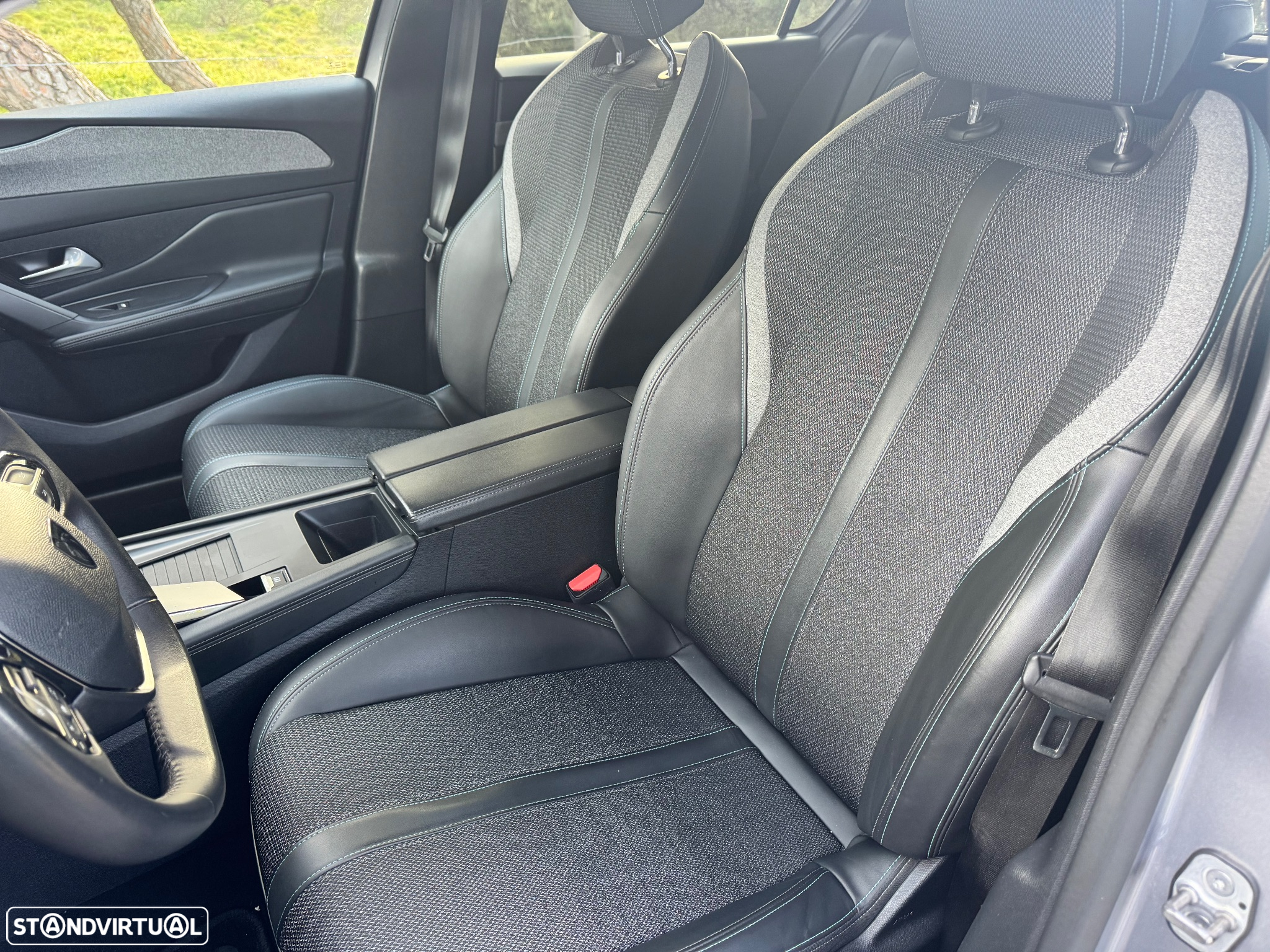 Peugeot 308 1.5 BlueHDi Allure EAT8 - 9