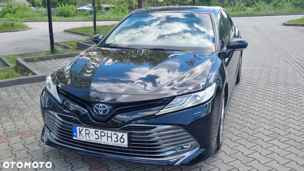 Toyota Camry 2.5 Hybrid Executive CVT - 2