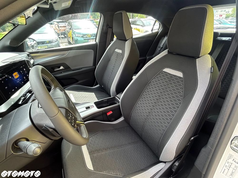 Opel Mokka 1.2 T Business Edition S&S - 14