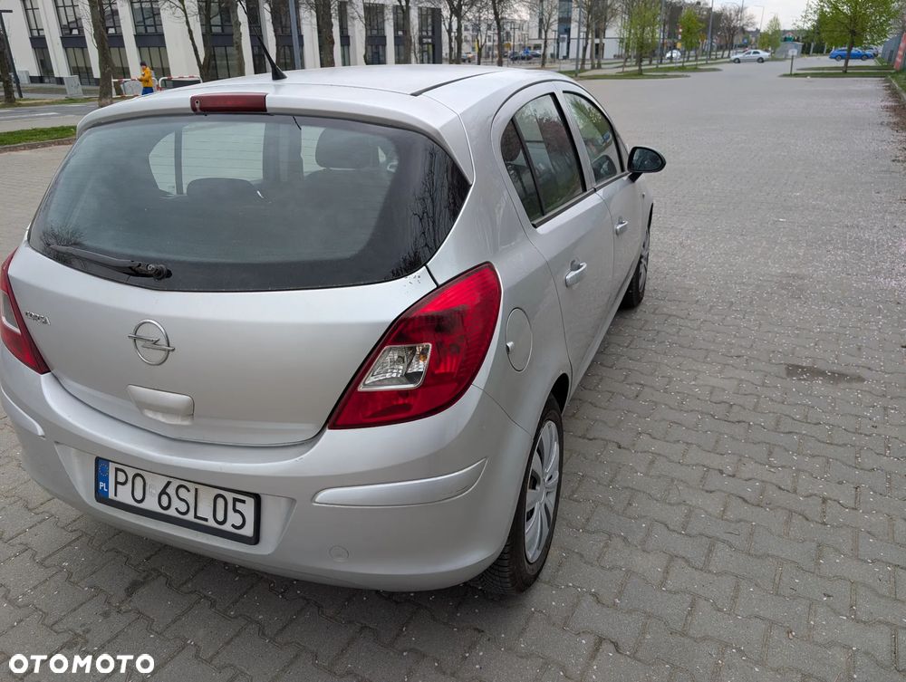 Opel Corsa - 2