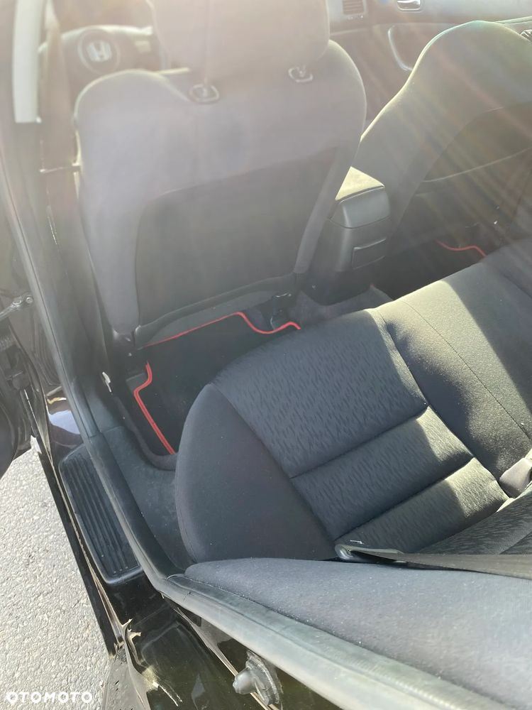 Honda Accord 2.0 Comfort - 13